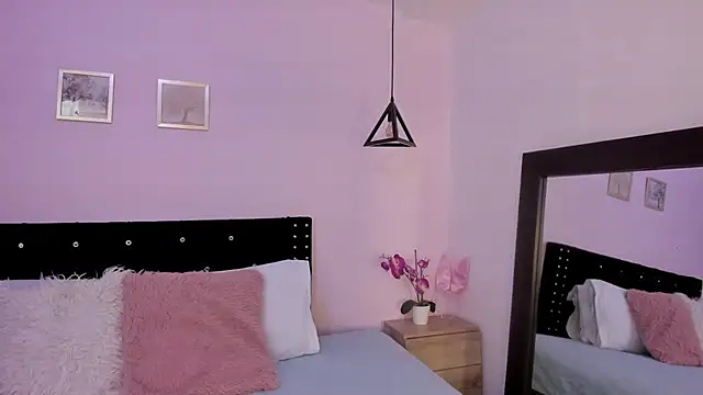 CeliWoods online show from September 11, 11:21 am