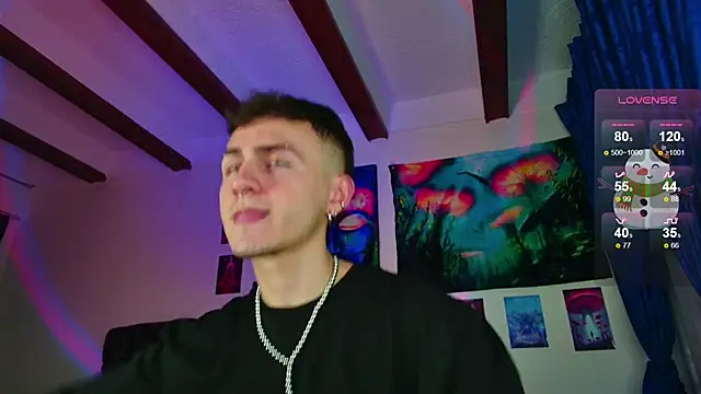 Snapshot of dimitri-bilak chatting on December 15, 3:34 am dimitri-bilak online show from December 15, 3:34 am