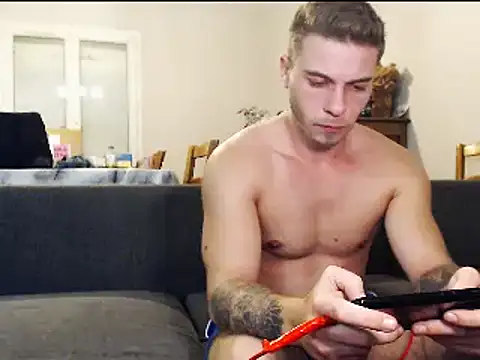 Elkafit28 online show from March 31, 8:42 pm