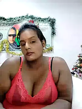 NWC4LYF online show from January 4, 10:02 pm