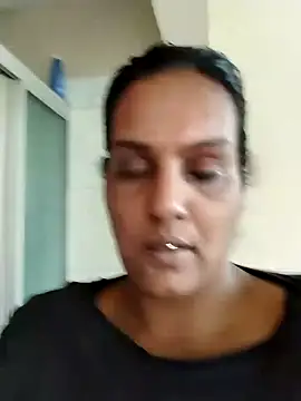 NWC4LYF online show from October 5, 7:07 am