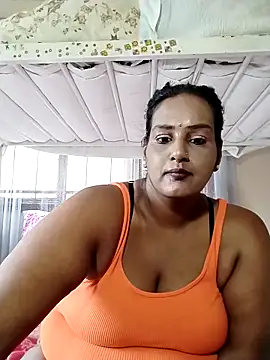 NWC4LYF online show from April 5, 8:44 am