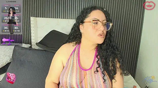 hazel milf online show from April 1, 12:17 pm