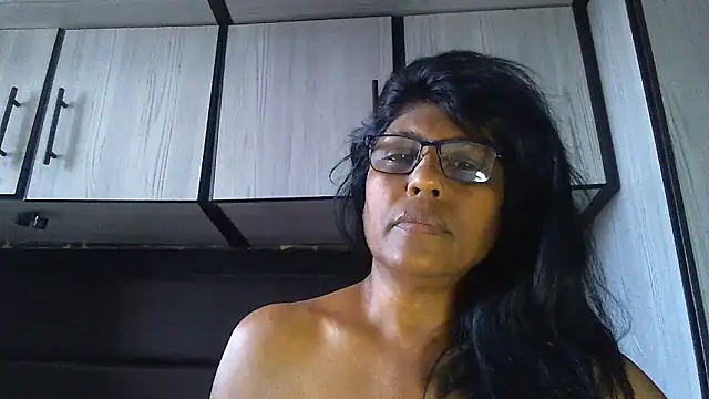 Snapshot of MsAttitude chatting on March 6, 12:09 pm MsAttitude online show from March 6, 12:09 pm