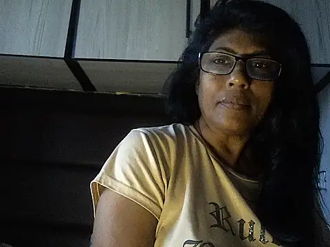 Snapshot of MsAttitude chatting on September 16, 7:09 am MsAttitude online show from September 16, 7:09 am