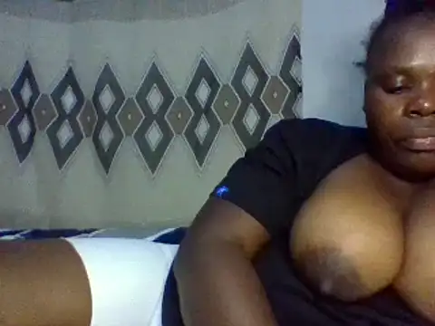 Snapshot of sweett_shaley chatting on January 21, 11:56 am sweett shaley online show from January 21, 11:56 am