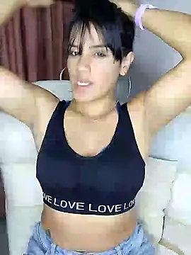 zhayra rose online show from January 14, 3:01 am