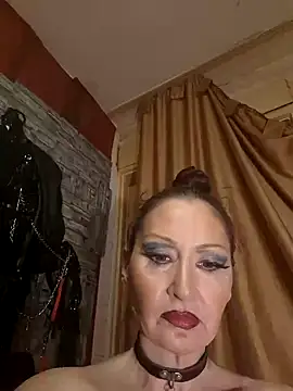 dominatrixredsonyja online show from February 9, 12:49 am