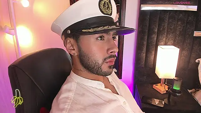 ItsMeEros online show from November 26, 10:33 pm