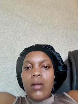 EbonyBuu online show from February 6, 8:07 am