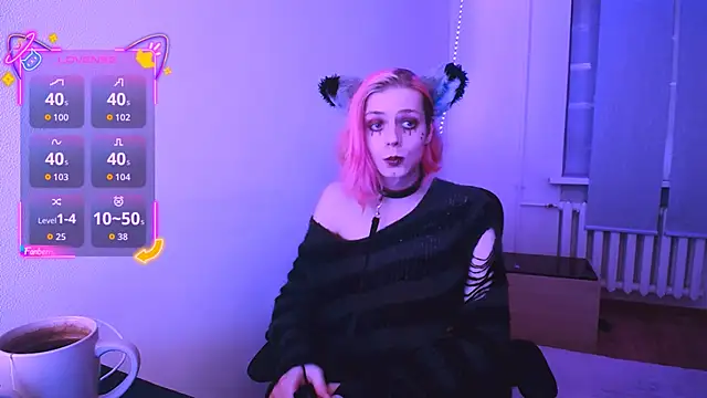 Littlepinkcat online show from February 8, 5:27 pm