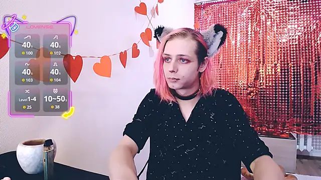 Littlepinkcat online show from February 23, 12:09 am