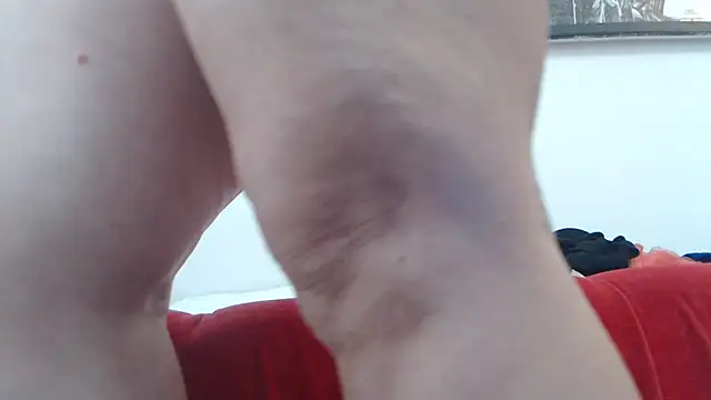 AnnaBellaLuckyXOXO online show from December 19, 12:34 pm