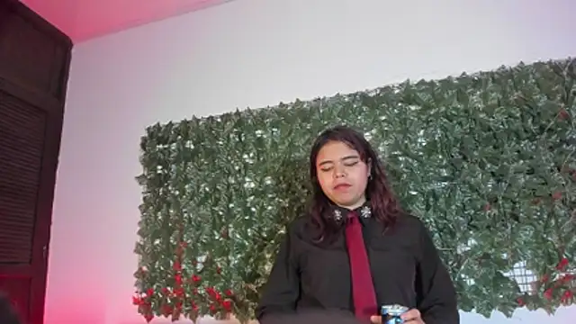 SabinaMerchetti online show from February 10, 11:53 pm