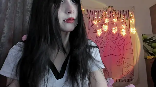 Holy420lolii online show from March 12, 4:24 pm