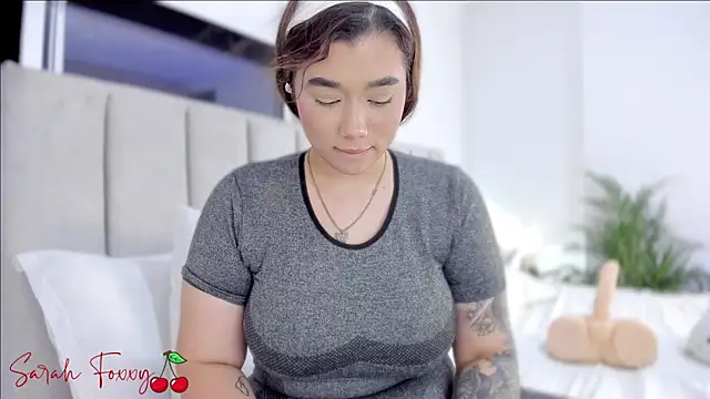 Foxxy222  online show from March 7, 12:58 am