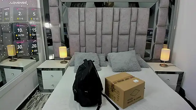 EMMAHILL1 online show from February 25, 11:09 am