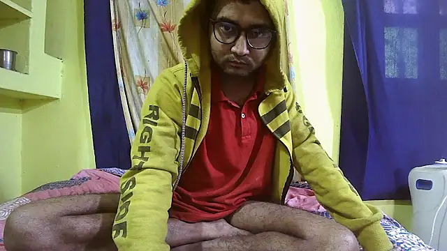 Snapshot of Cute_boy2000 chatting on January 11, 3:34 am Cute boy2000 online show from January 11, 3:34 am