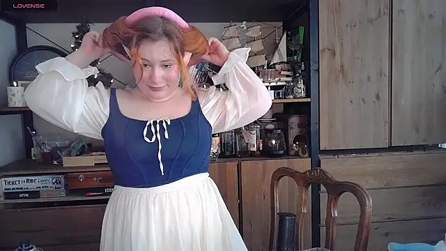 Snapshot of FluffyRainbowKity chatting on December 5, 11:08 am FluffyRainbowKity online show from December 5, 11:08 am