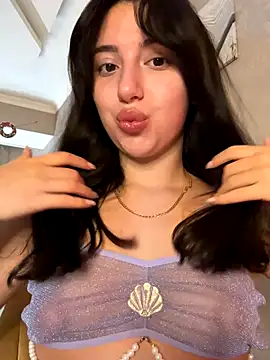 Snapshot of Tasty_Nora chatting on November 13, 5:06 am Tasty Nora online show from November 13, 5:06 am