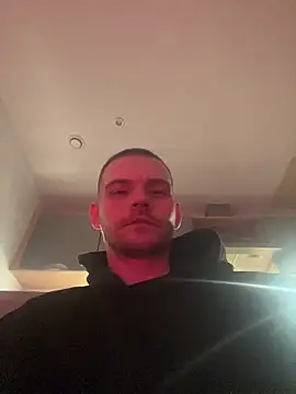 Z1uk online show from February 25, 1:04 am