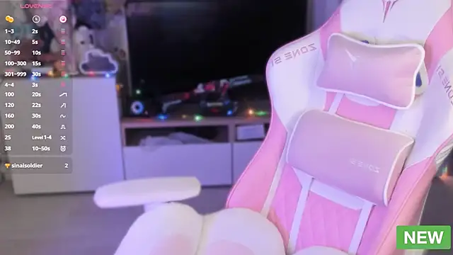 TwixiPixxie online show from December 15, 8:58 pm