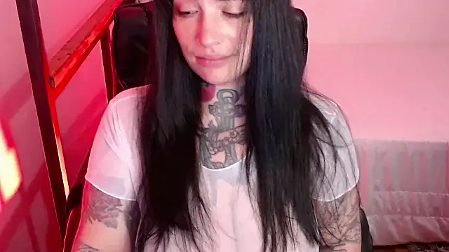 VampGirl1 online show from December 29, 2:00 pm