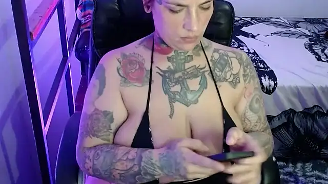 VampGirl1 online show from February 7, 10:09 pm