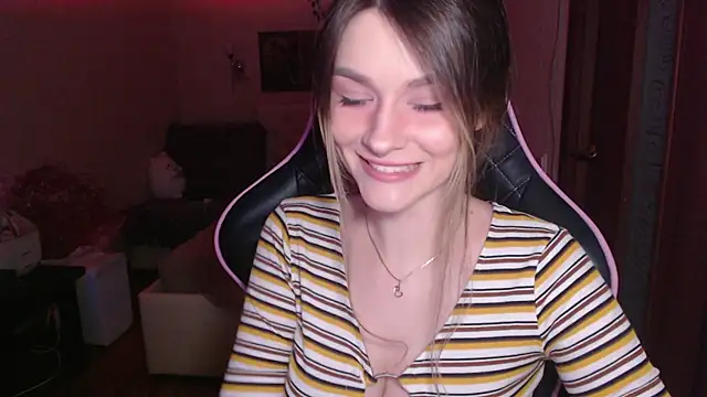 Snapshot of jeann_elsaa chatting on October 25, 7:30 pm jeann elsaa online show from October 25, 7:30 pm