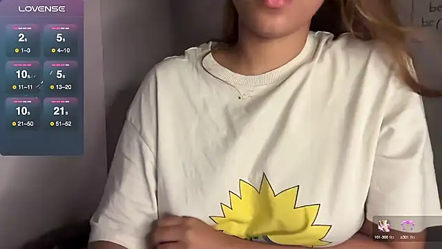 Snapshot of Queen_Sakhi chatting on February 1, 4:44 pm Queen Sakhi online show from February 1, 4:44 pm