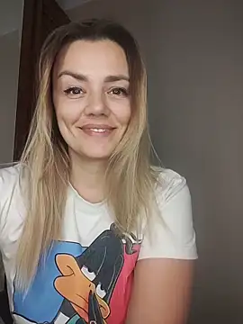 KrissSexi online show from December 1, 6:13 pm