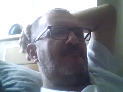 Snapshot of bestofyalcinturkey chatting on March 17, 6:18 am bestofyalcinturkey online show from March 17, 6:18 am