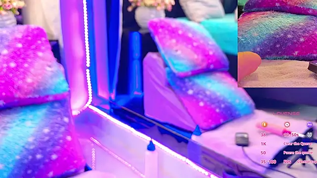 NathaxaLeans online show from March 3, 11:00 am