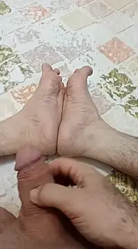 Hardapple01 online show from December 24, 12:44 am