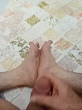 Hardapple01 online show from February 14, 10:17 pm