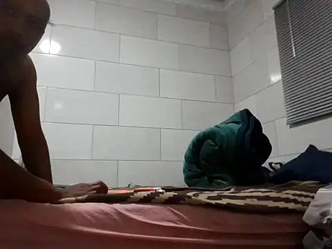 Snapshot of Stormward chatting on September 11, 3:06 am Stormward online show from September 11, 3:06 am