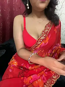 Snapshot of LuscousPussy chatting on March 2, 4:21 pm LuscousPussy online show from March 2, 4:21 pm