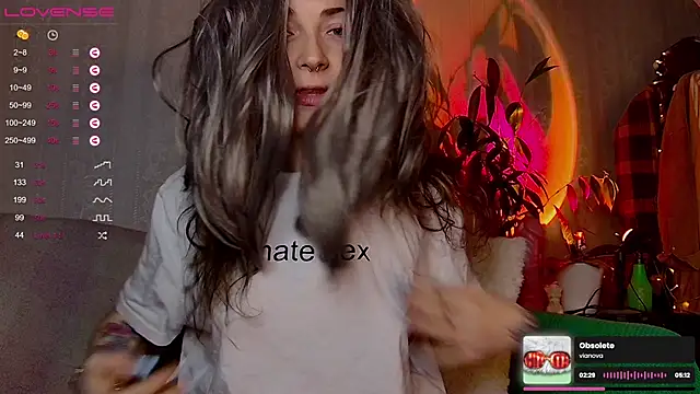 IttyKitty online show from March 10, 12:26 am