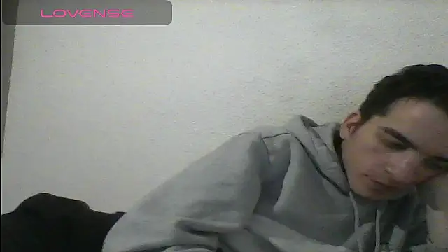 Tombgy07 online show from January 6, 7:56 pm