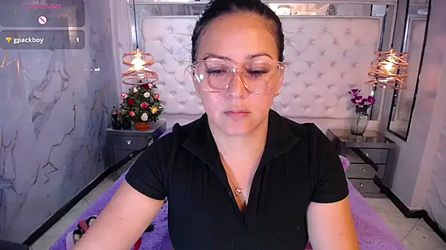 Snapshot of Georgina-Musk chatting on January 21, 7:39 pm Georgina-Musk online show from January 21, 7:39 pm