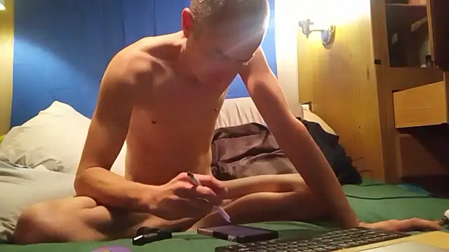 JunkieLiLMethWhore online show from January 16, 12:31 pm