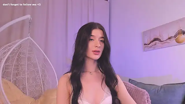 Snapshot of LauraCoy chatting on January 20, 11:32 pm LauraCoy online show from January 20, 11:32 pm