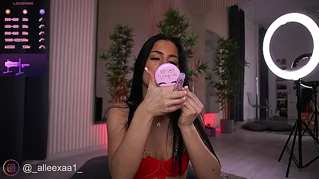 Snapshot of Abbela_White chatting on March 11, 12:50 pm Abbela White online show from March 11, 12:50 pm