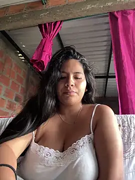 moncerrat luna online show from March 18, 4:26 pm