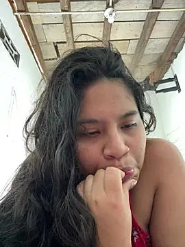 moncerrat luna online show from February 28, 7:15 pm