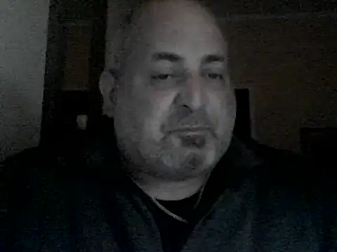 Snapshot of Paolino_8316 chatting on December 25, 2:13 pm Paolino 8316 online show from December 25, 2:13 pm