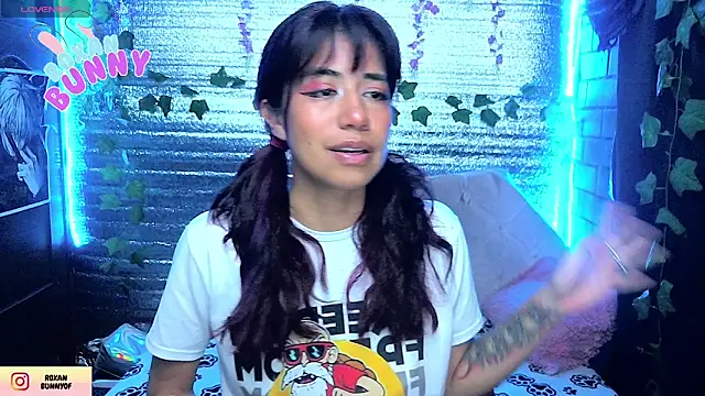 Roxanbunny1 online show from March 26, 3:34 am