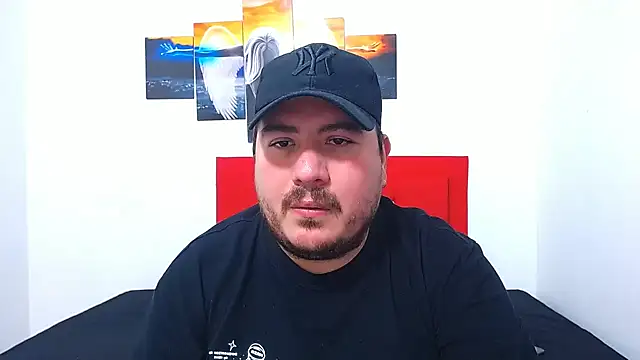 Snapshot of sebastianbigxxx chatting on April 30, 6:25 pm sebastianbigxxx online show from April 30, 6:25 pm