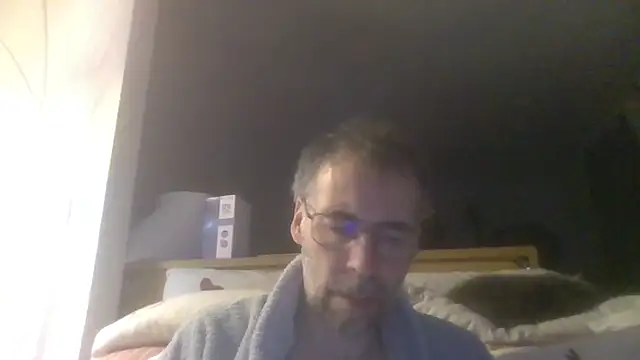 ptitcanard60600 online show from November 29, 9:40 pm