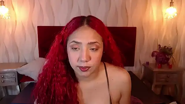 IsabelaLatina online show from May 13, 6:22 am